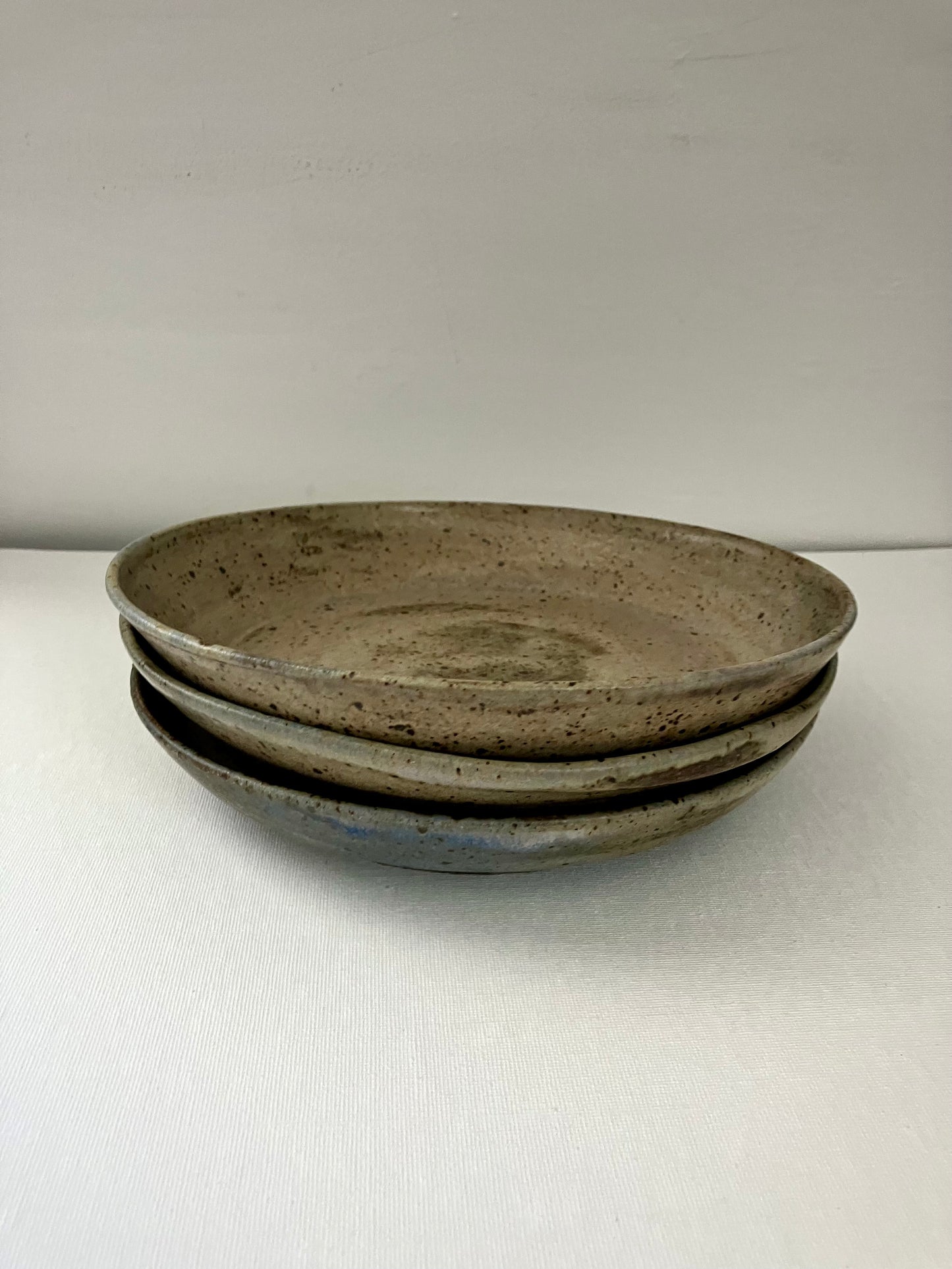 Set of 3 salad plates